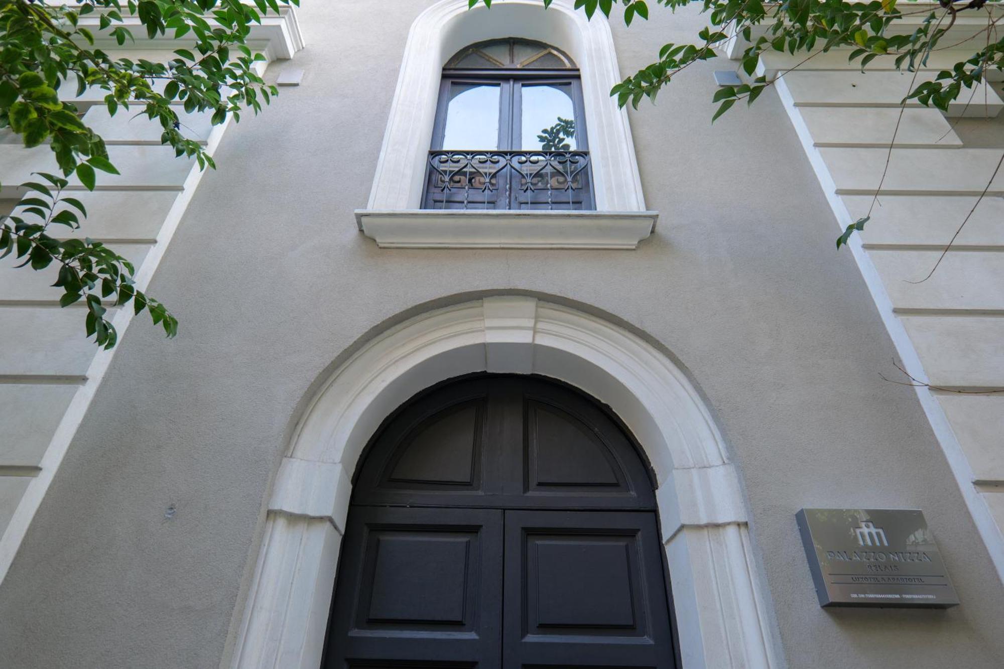 Relais Palazzo Nizza - Luxotel & Apartotel Salerno Exterior photo